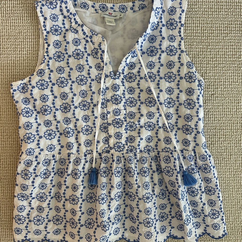 Vineyard Vines Blue Floral Cotton Top